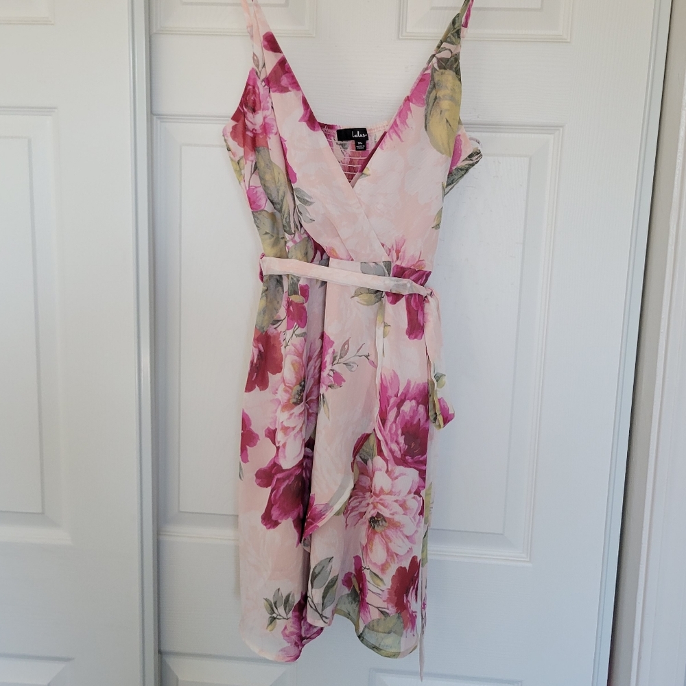 Lulu's Pink Floral Wrap Dress with Green Leaves - Picture 2 of 8